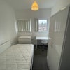 Photo 8: Room 4