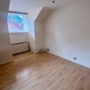 Photo 5: Lounge area