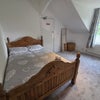 Photo 9: Room 7 