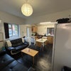 Photo 7: kitchen