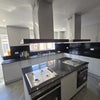 Photo 2: Sharing Kitchen
