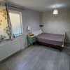 Photo 2: Room 1