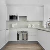 Photo 2: Kitchen