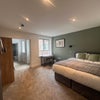 Photo 3: Room 2