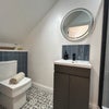 Photo 8: Studio 7 En-Suite
