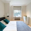 Photo 2: Room 1