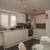 Photo 6: Photo 4: Kitchen/dining