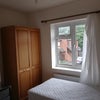 Photo 8: Single room