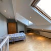 Photo 3: Room 4