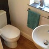 Photo 7: cloakroom 