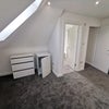 Photo 6: Room 1