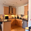 Photo 2: kitchen