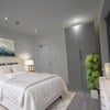 Photo 5: bedroom