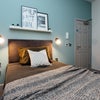 Photo 7: room 1