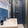 Photo 7: Contemporary en suite 