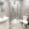 Photo 4: Bathroom