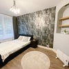 Photo 10: Room 2