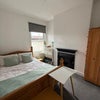 Photo 2: bedroom