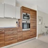Photo 6: Kitchen