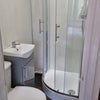 Photo 4: ROOM 6 ENSUITE BATHROOM
