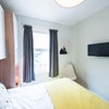 Photo 4: Room 4