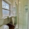 Photo 2: Ensuite