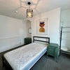 Photo 3: Room 4
