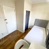 Photo 8: room 7