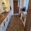 Photo 5: kitchen