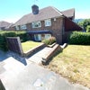 Photo 5: Lovely front garden maintained by landlord