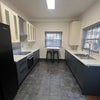 Photo 6: Kitchen