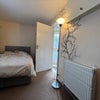 Photo 3: Room 1