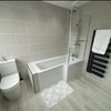 Photo 9: Large shared Bathroom