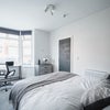 Photo 8: Room 1 Ensuite