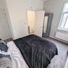 Photo 15: Room 5 En Suite