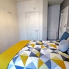 Photo 10: Room 1 En Suite