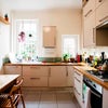 Photo 4: Kitchen