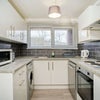 Photo 7: Kitchen