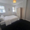 Photo 9: Bedroom 9 - Double en suite