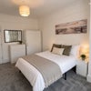 Photo 6: Room 6
