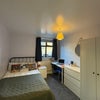 Photo 9: Room 4