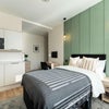 Photo 2: Room 5 - Ensuite