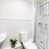 Photo 6: Ensuite