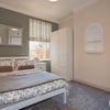 Photo 5: Room 4 (en-suite)