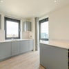 Photo 3: Kitchen