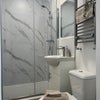 Photo 4: Room 1 En-suite