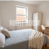 Photo 7: Room 4