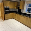 Photo 5: Spacious 18m2 kitchen - 2 ovens + various kitchen appliances. Gas hob. Water softener. 