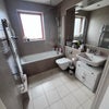 Photo 4: shared bathroom