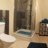 Photo 5: En-suite 1